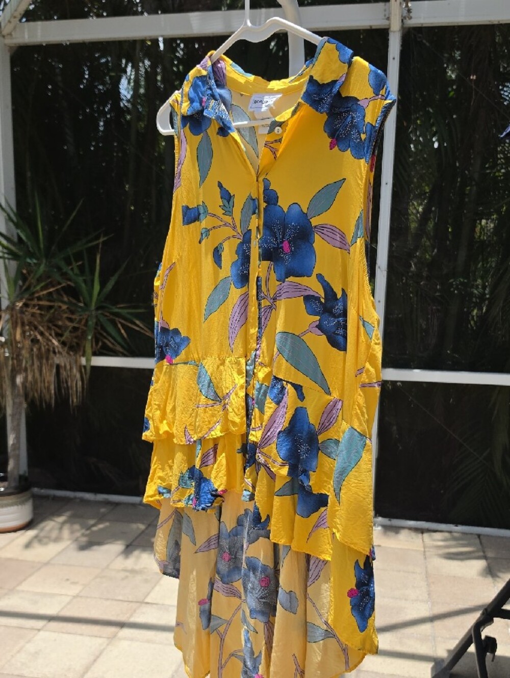 FOR THE REPUBLIC Floral High Low Ruffled Tunic Top
